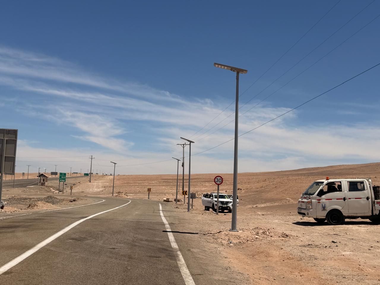 Altiplano solar street lights, Chile